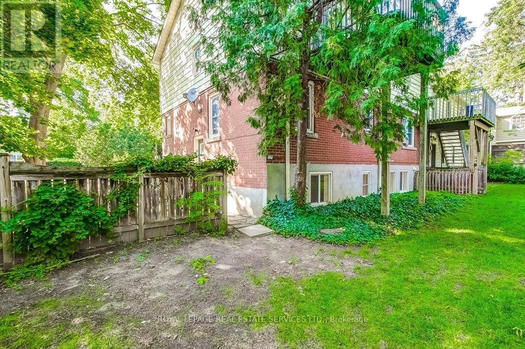 LOWER LEVEL 1-302 Maple Avenue, Oakville, ON, L6J 2H7 - 31