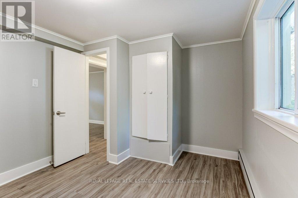 LOWER LEVEL 1-302 Maple Avenue, Oakville, ON, L6J 2H7 - 13