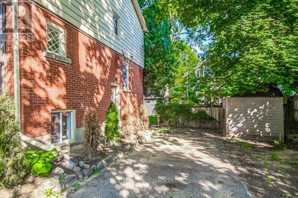 LOWER LEVEL 1-302 Maple Avenue, Oakville, ON, L6J 2H7 - 3
