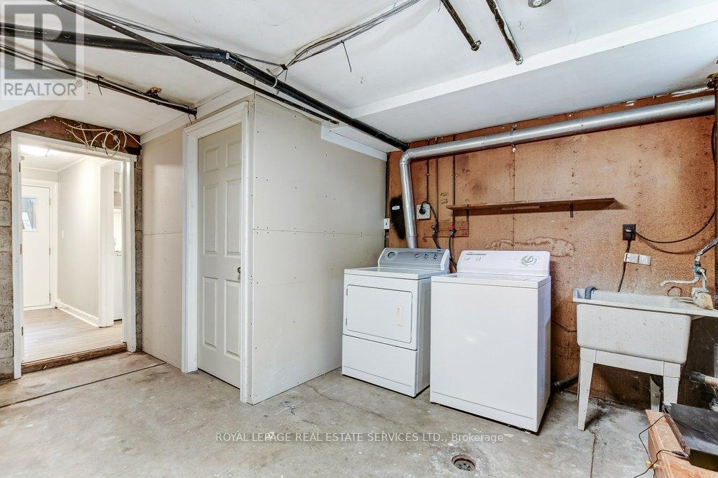 LOWER LEVEL 1-302 Maple Avenue, Oakville, ON, L6J 2H7 - 24