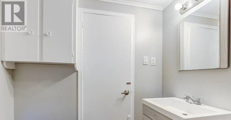 LOWER LEVEL 1-302 Maple Avenue, Oakville, ON, L6J 2H7 - 14