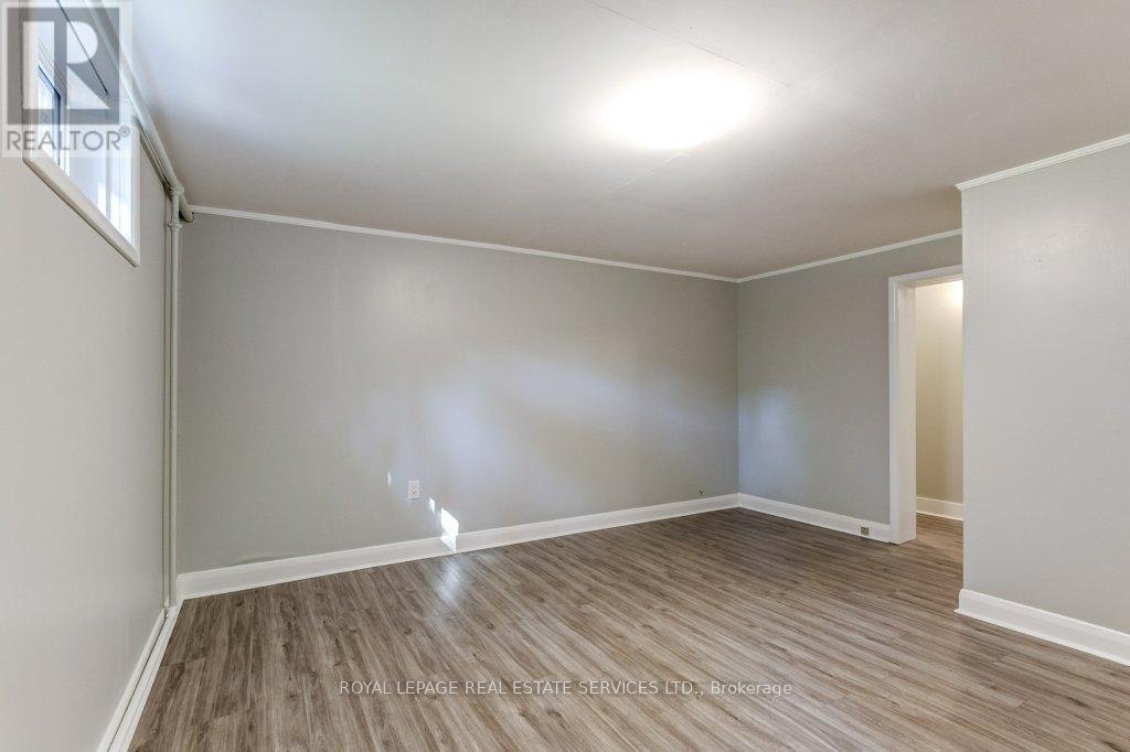 LOWER LEVEL 1-302 Maple Avenue, Oakville, ON, L6J 2H7 - 7
