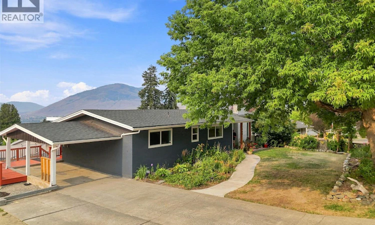 468 Grandview Terrace