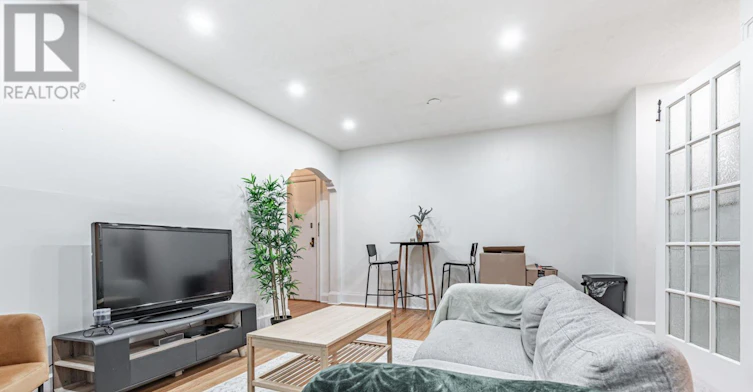 108-480 Oriole Parkway, Toronto, ON, M5P 2H8 - 8