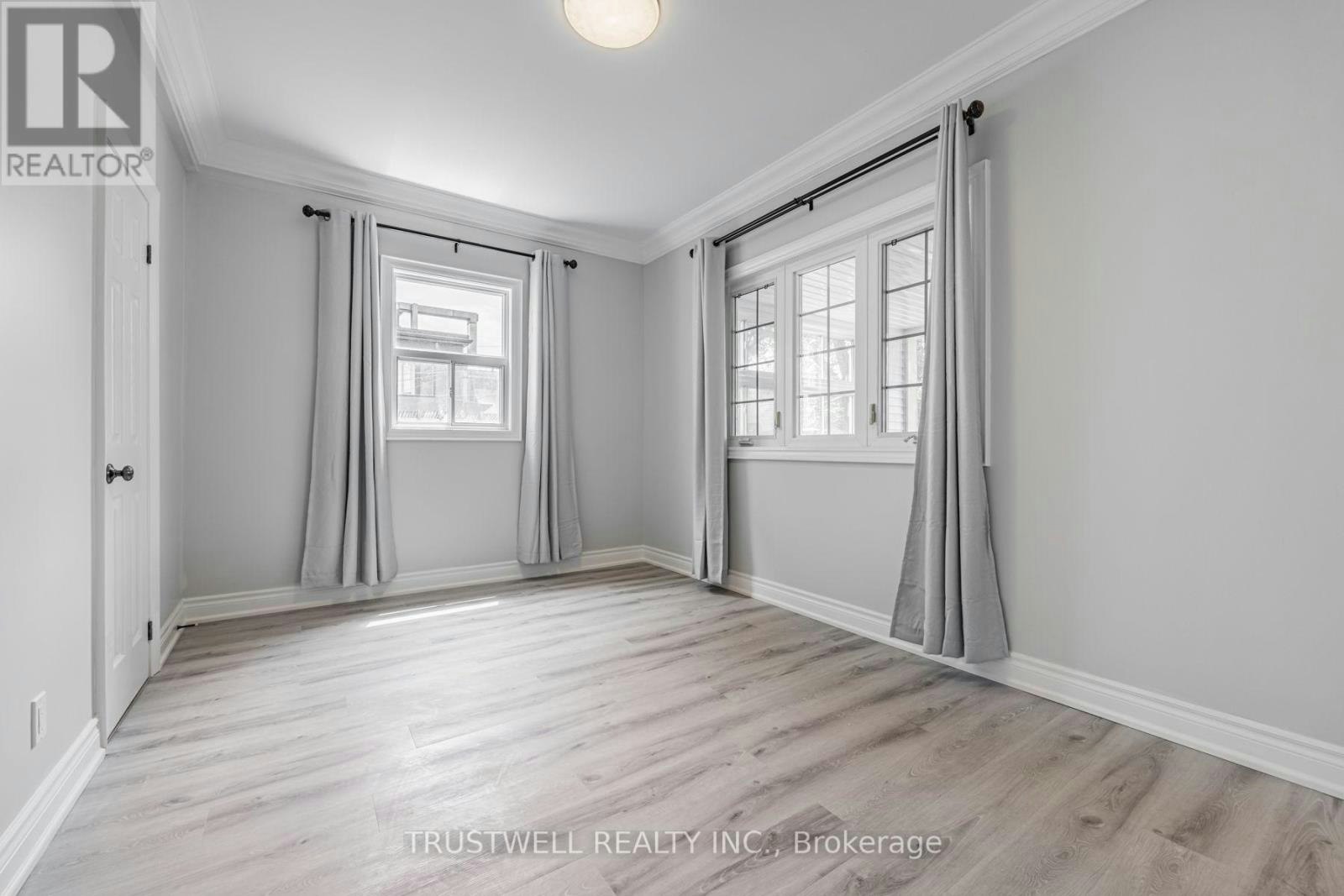 A-90 Galt Avenue, Toronto, ON, M4M 2Z3 - 10