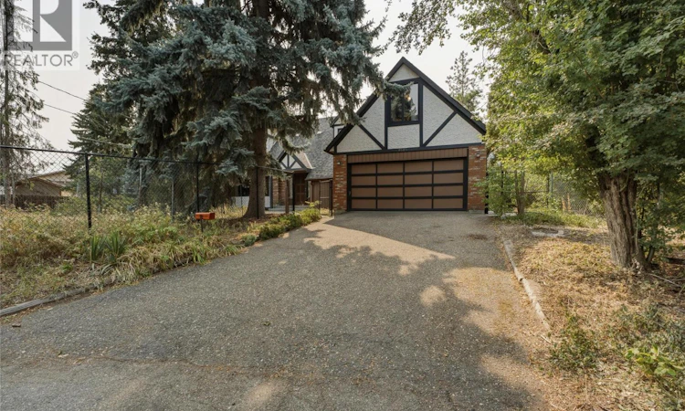7603 De Jong Drive