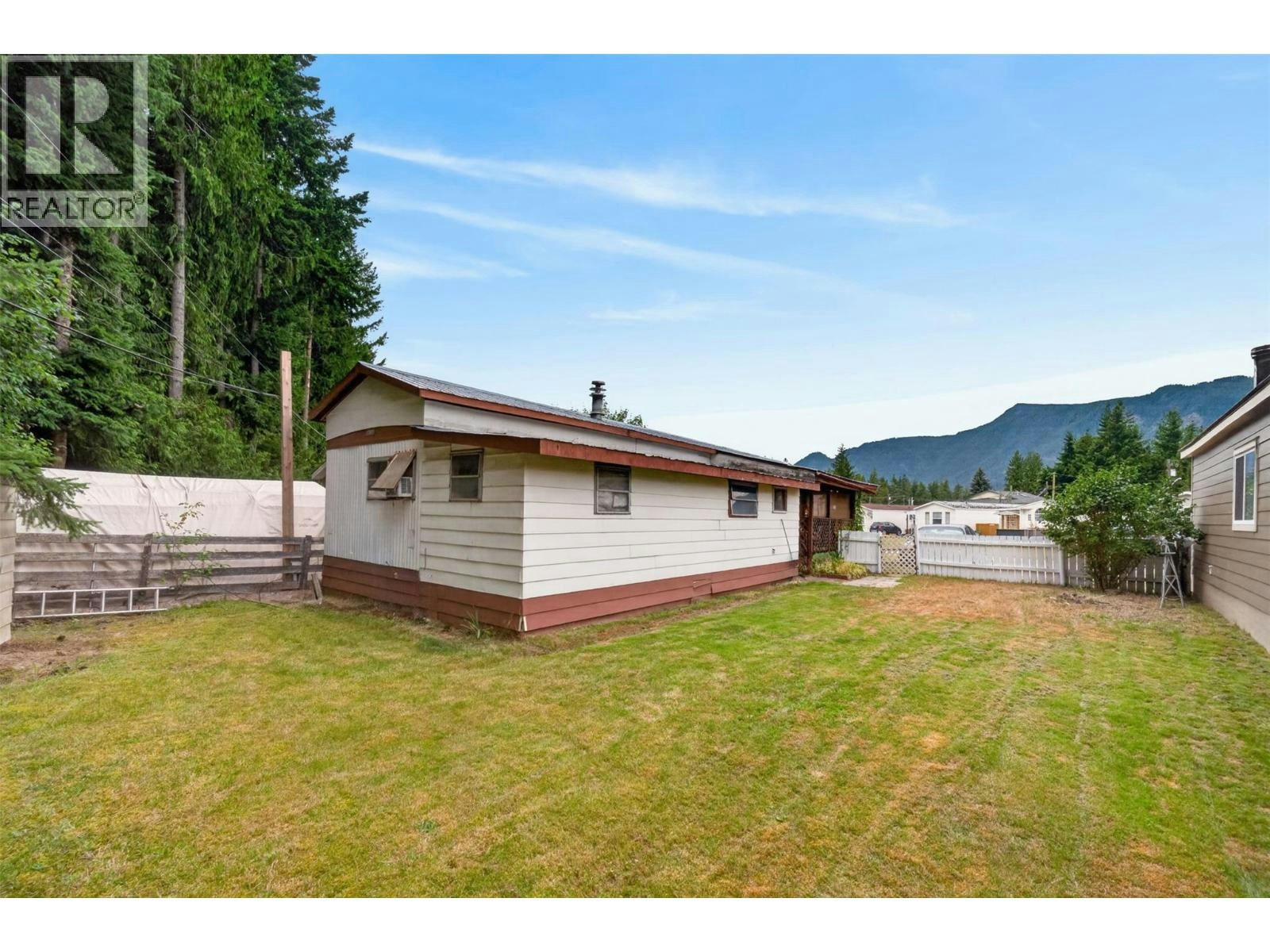 30-501 Kappel Street, Sicamous, BC, V0E 2V1 - 16