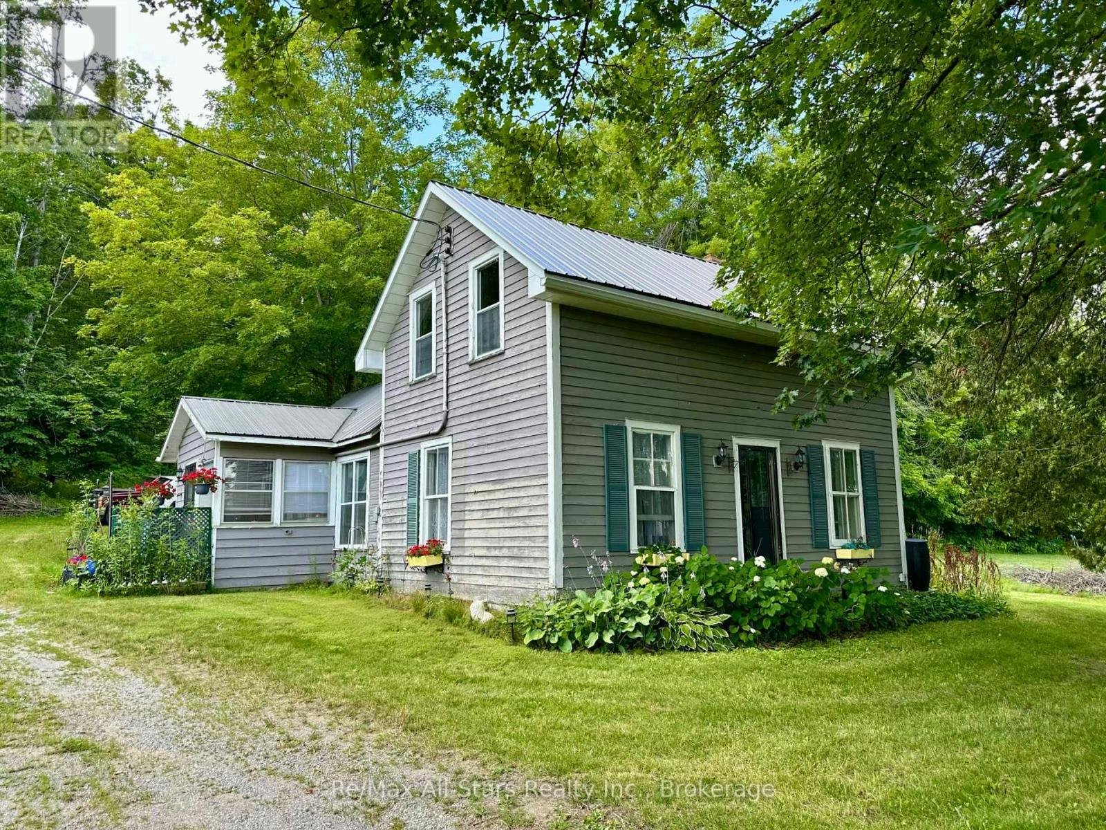 547 County 36 Road, Galway-Cavendish and Harvey, ON, K0M 1A0