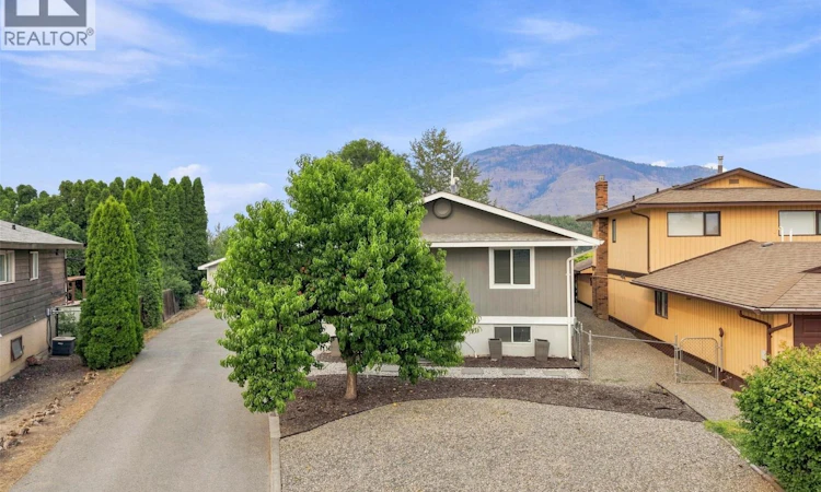 728 Driftwood Place