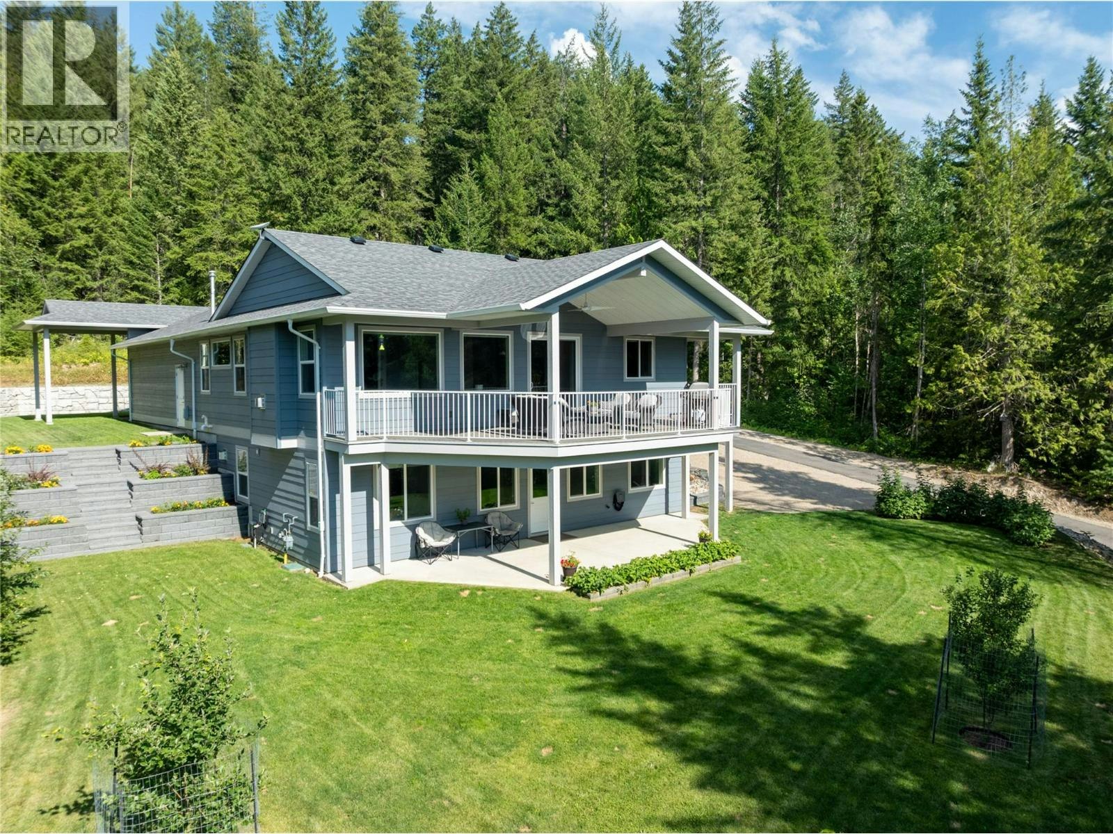 58-2592 Alpen Paradies Road, Blind Bay, BC, V0E 1H1