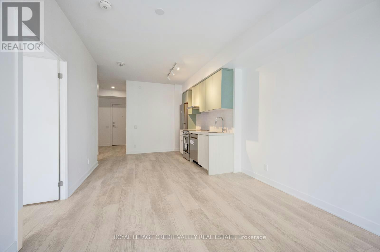 1713-6 Flavelle Trail, Vaughan, ON, L4L 0M8 - 17