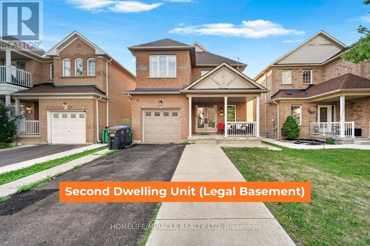 21 Chalkfarm Crescent, Brampton, ON, L7A 3V8