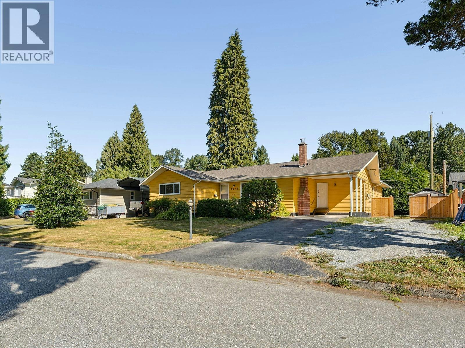 1341 Barberry Drive, Port Coquitlam, BC, V3B 1G2