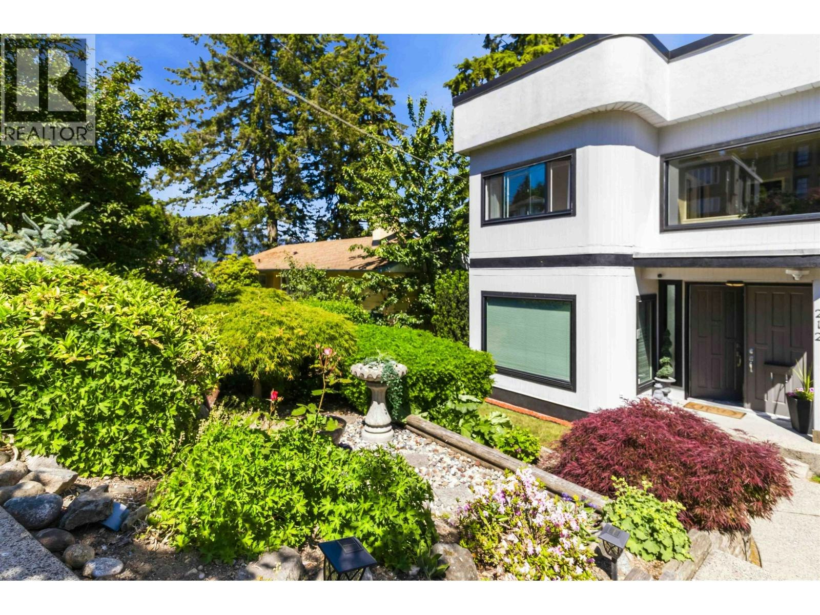 212 N Sea Avenue, Burnaby, BC, V5B 1K5
