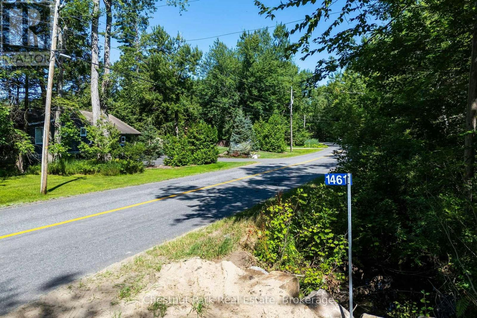 1461 Golden Beach Road, Bracebridge, ON, P1L 1W8