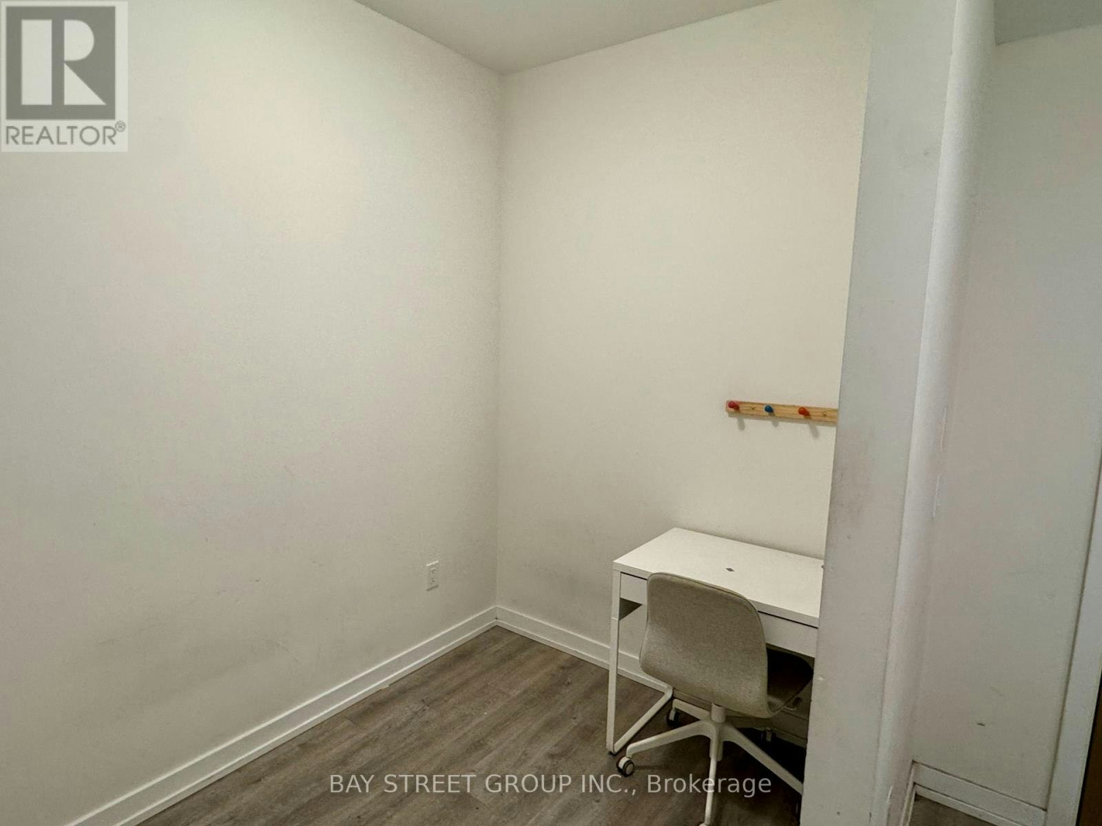 515-2300 St Clair Avenue W, Toronto, ON, M6N 1K8 - 18