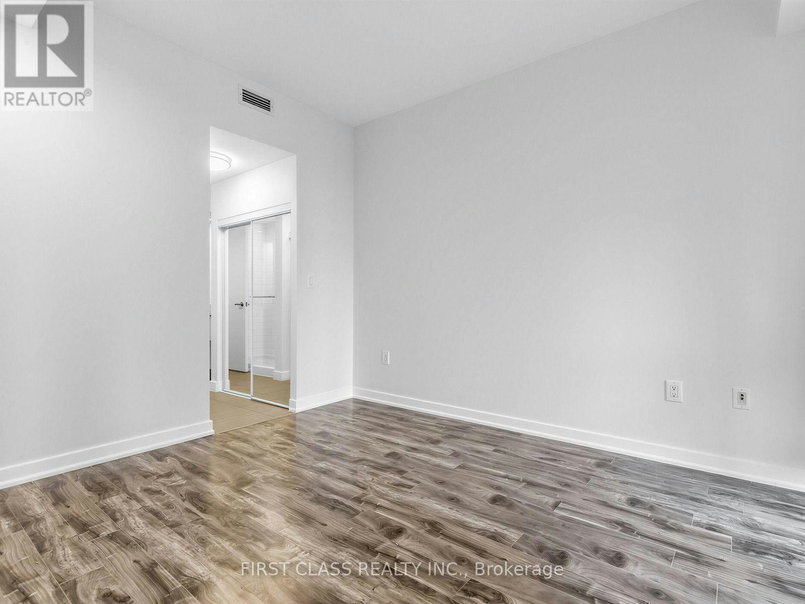 715-38 Dan Leckie Way, Toronto, ON, M5V 2V6 - 9