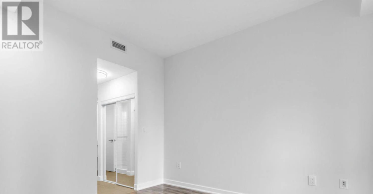715-38 Dan Leckie Way, Toronto, ON, M5V 2V6 - 9