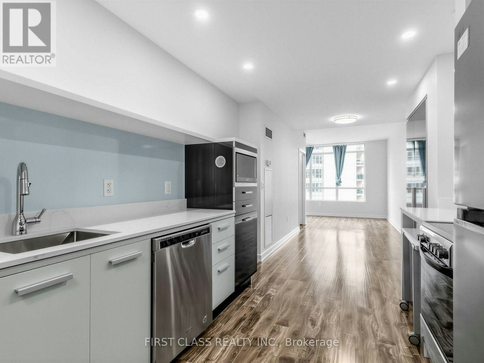715-38 Dan Leckie Way, Toronto, ON, M5V 2V6 - 3