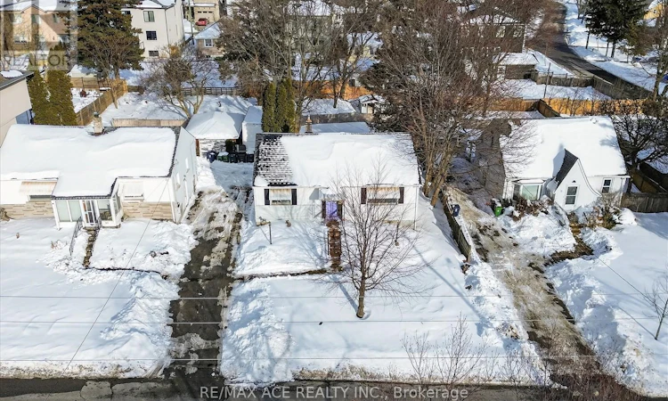 75 Brooklawn Avenue