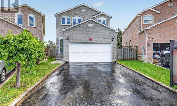 63 Chloe Crescent