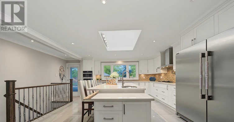 317 Wedgewood Drive, Oakville, ON, L6J 4R6