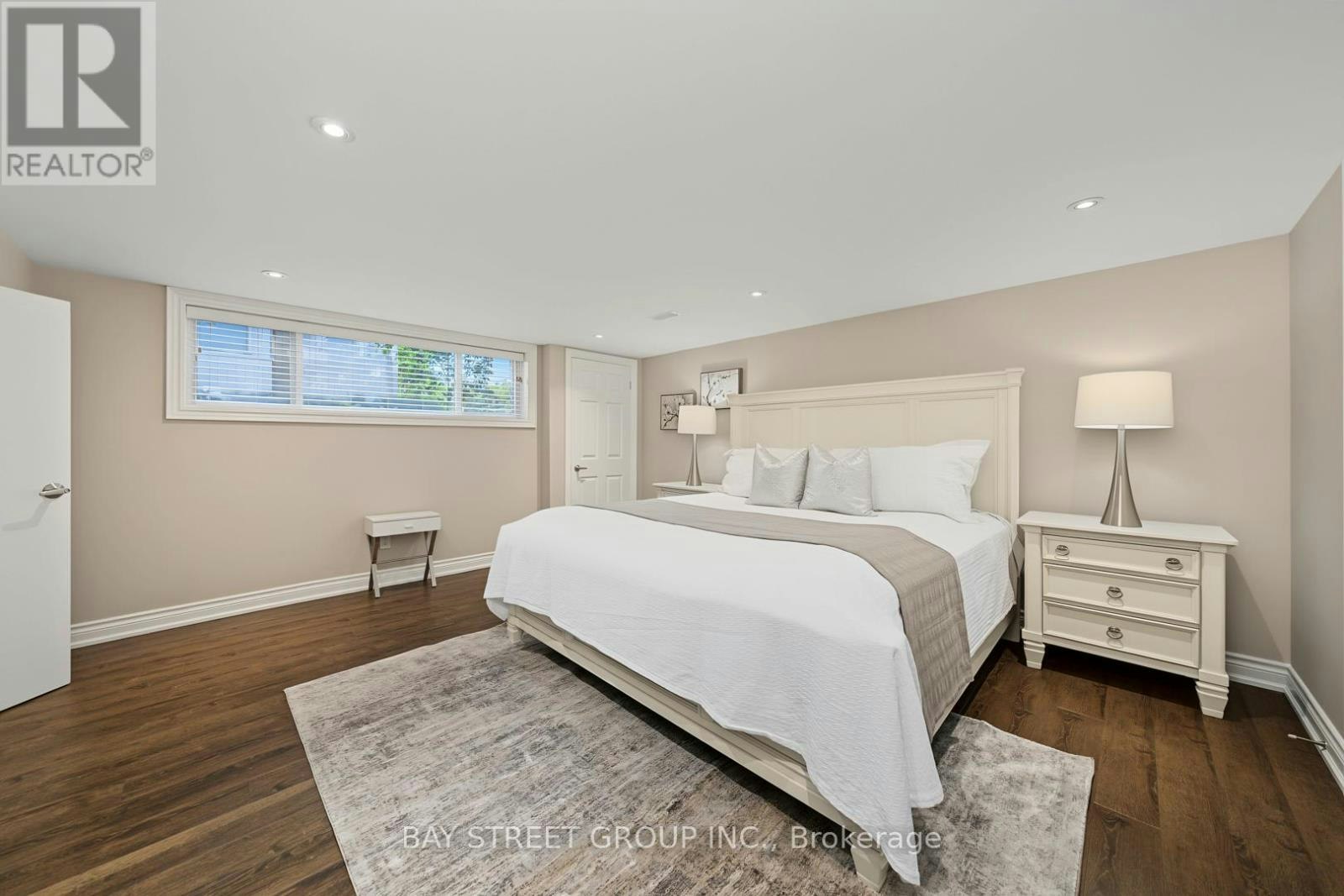 317 Wedgewood Drive, Oakville, ON, L6J 4R6 - 23