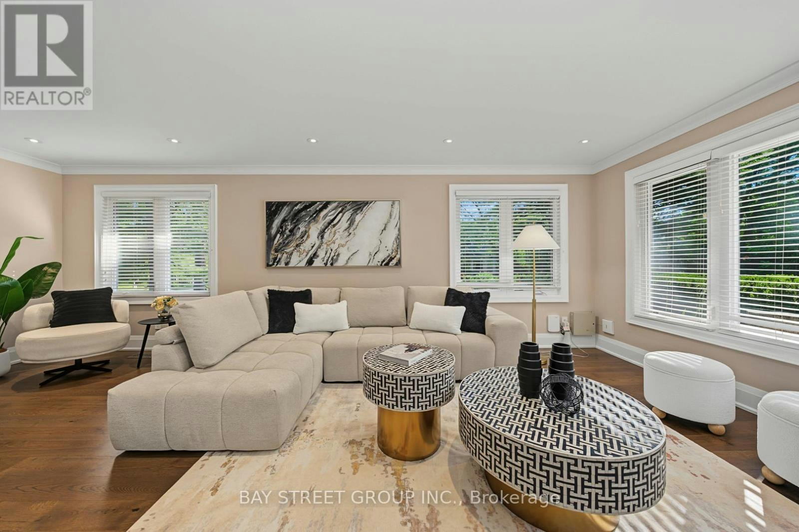 317 Wedgewood Drive, Oakville, ON, L6J 4R6 - 2