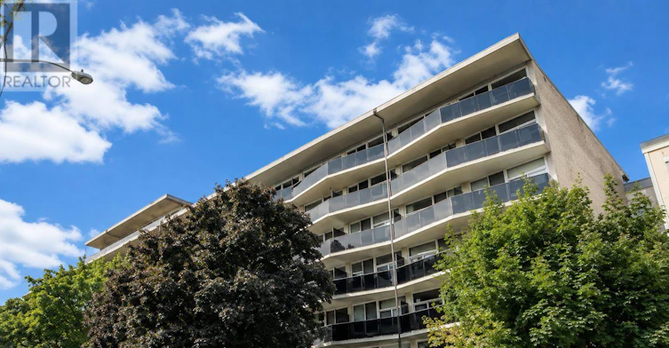 128-324 Cambridge Street, Ottawa, ON, K1R 7B5