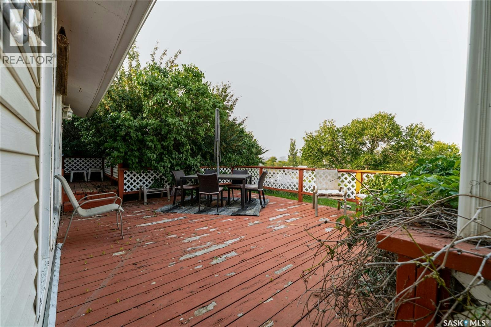 547 Douglas Drive, Buffalo Pound Lake, SK, S6H 3E6