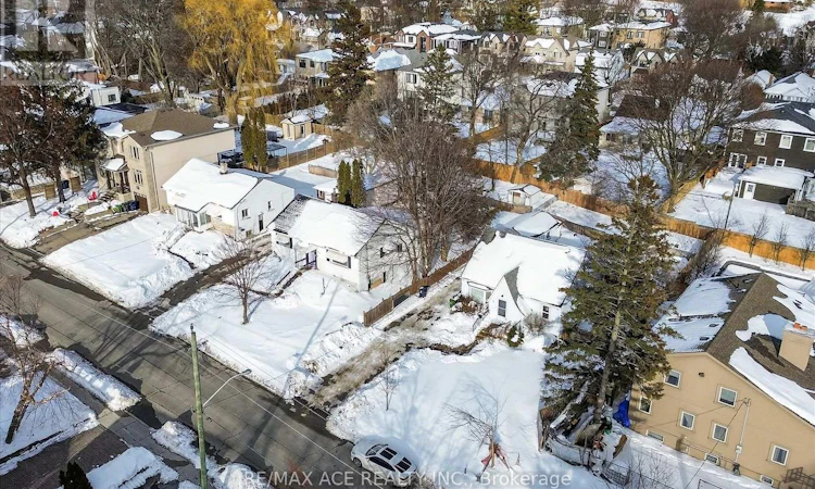 77 Brooklawn Avenue