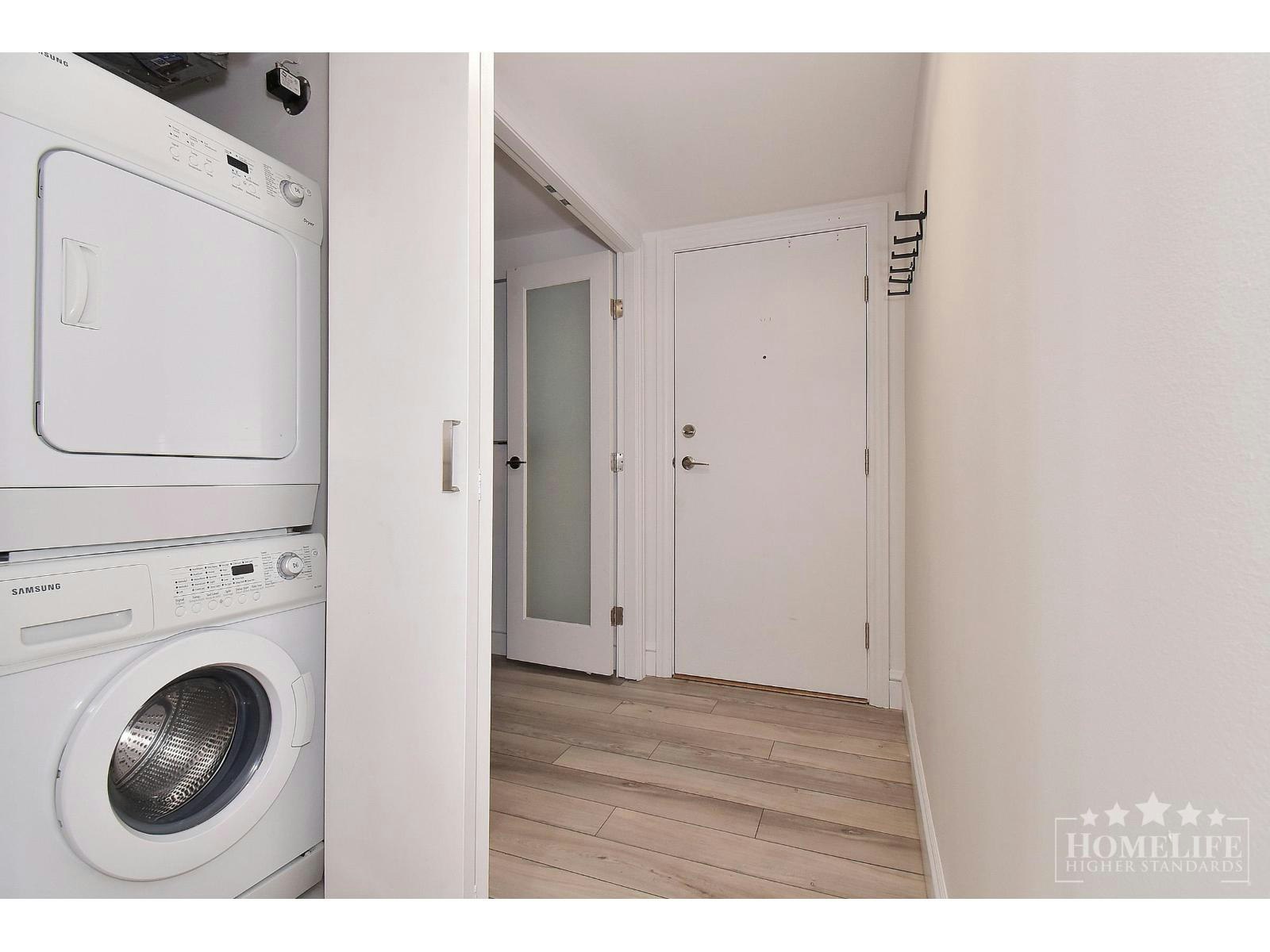 2002-10777 University Drive, Surrey, BC, V3T 0E7 - 14