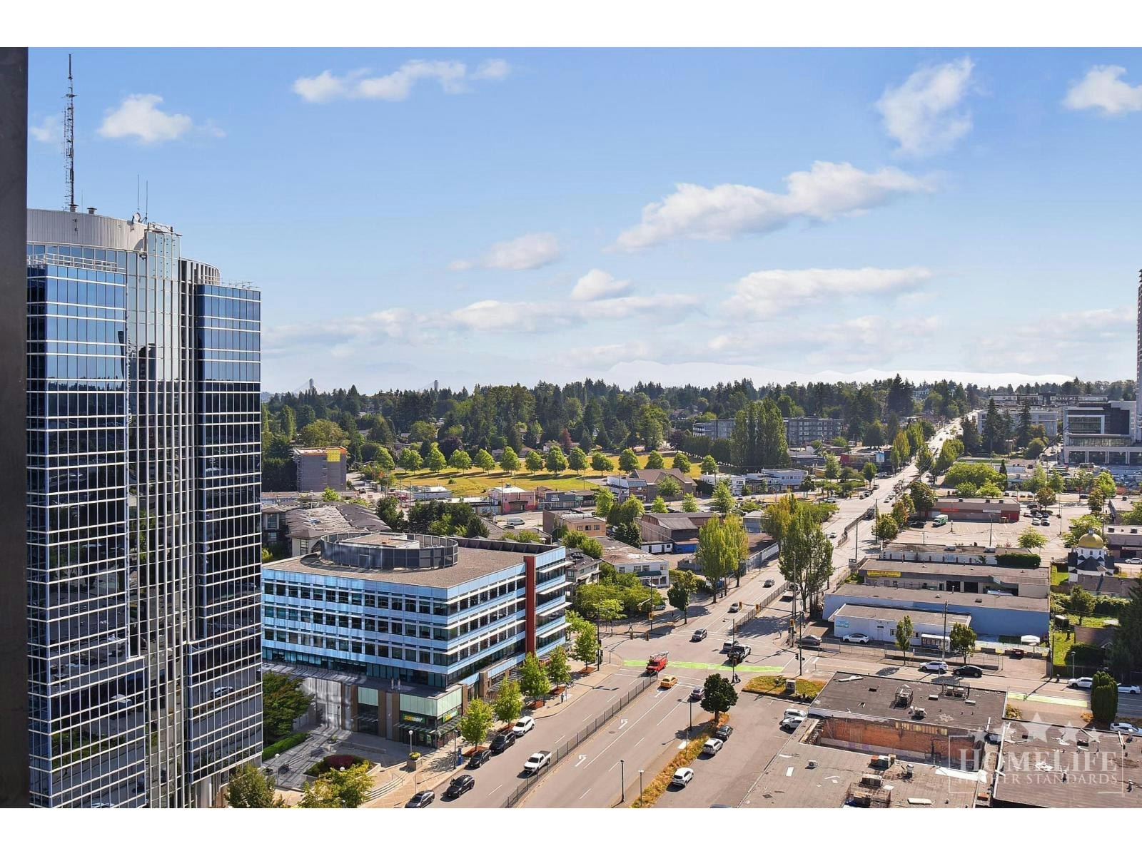 2002-10777 University Drive, Surrey, BC, V3T 0E7 - 16