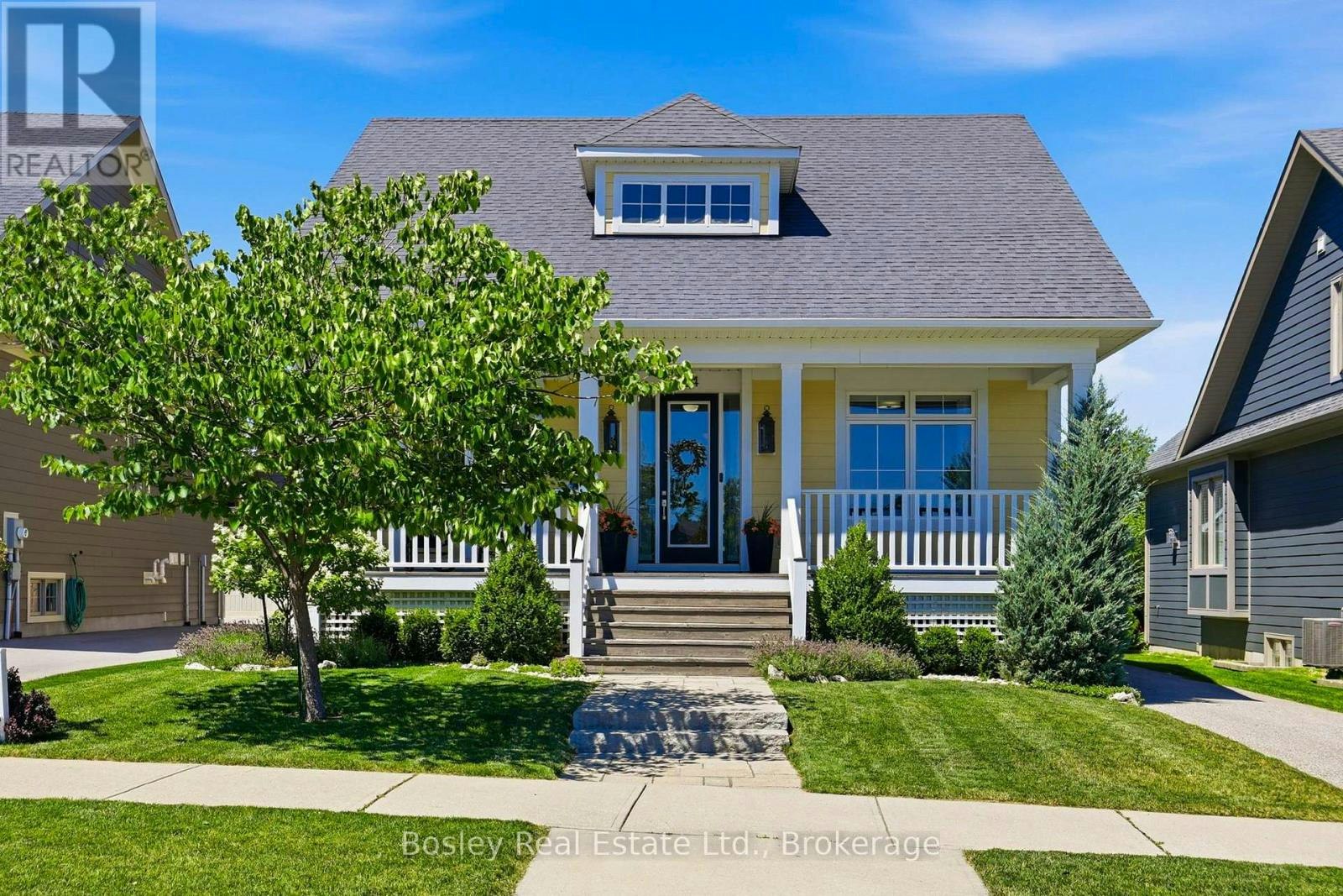 104 Snow Apple Crescent, Blue Mountains, ON, L9Y 0R4