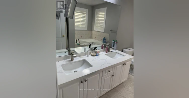 5 Hillpath Crescent, Brampton, ON, L6Z 4V1 - 6