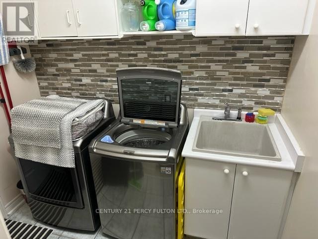 5 Hillpath Crescent, Brampton, ON, L6Z 4V1 - 5
