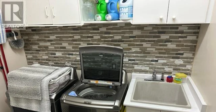 5 Hillpath Crescent, Brampton, ON, L6Z 4V1 - 5