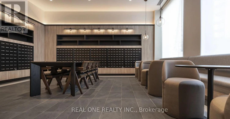 820-1 Jarvis Street, Hamilton, ON, L8R 0A8 - 18
