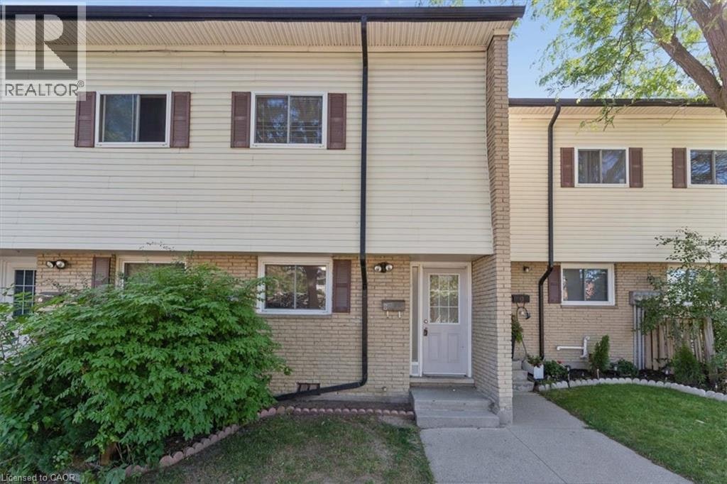 8-211 Veronica Drive, Kitchener, ON, N2A 2R8