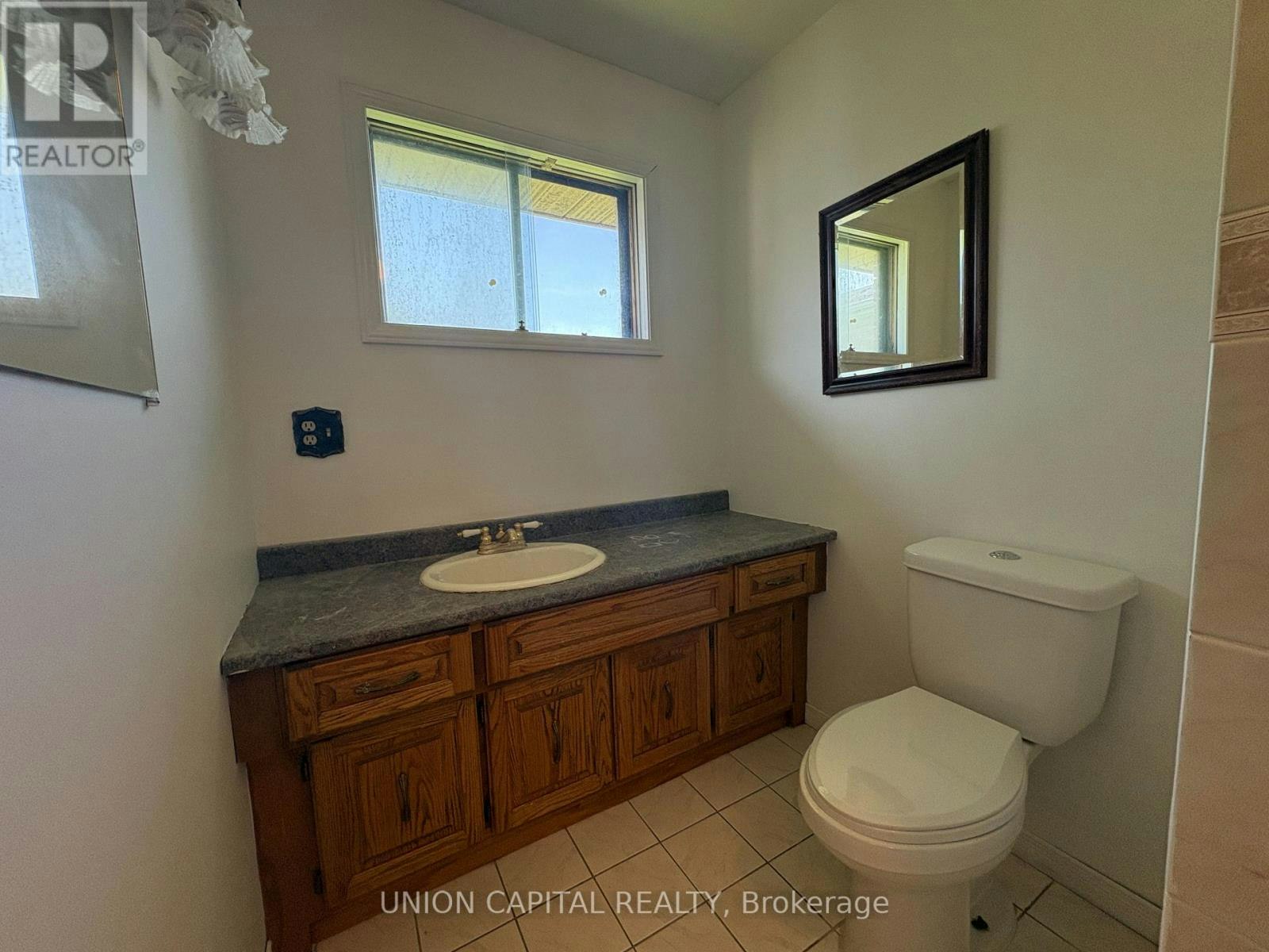 64 Canal Street, Georgina, ON, L4P 1K5 - 11