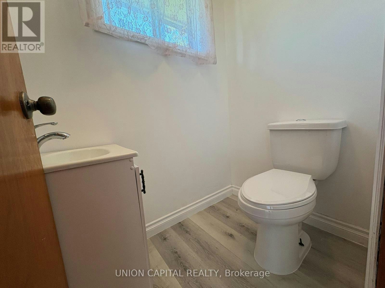 64 Canal Street, Georgina, ON, L4P 1K5 - 12