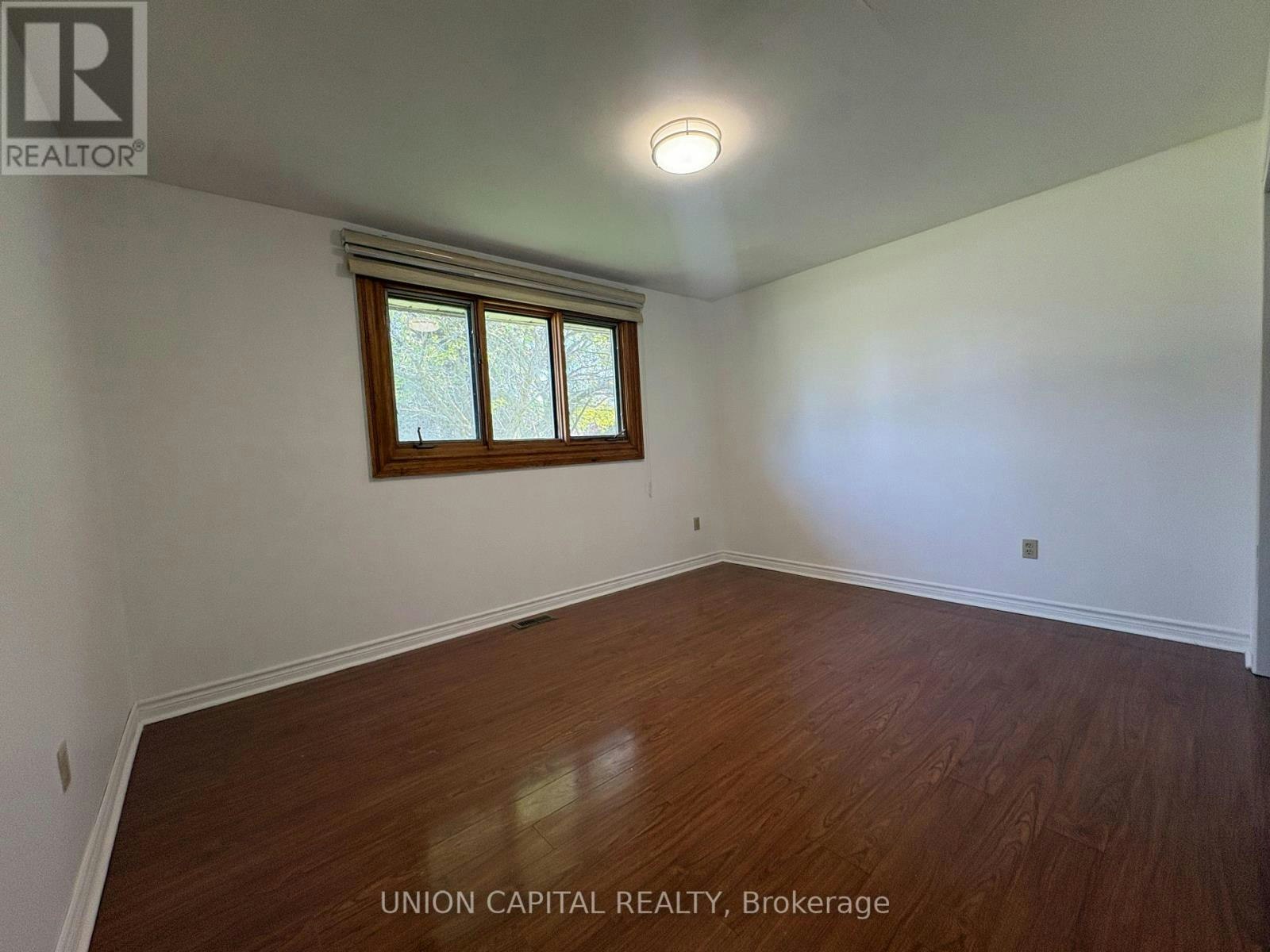 64 Canal Street, Georgina, ON, L4P 1K5 - 8