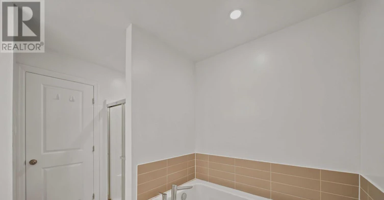 615 Spring Valley Drive, Ottawa, ON, K1W 0C6 - 16