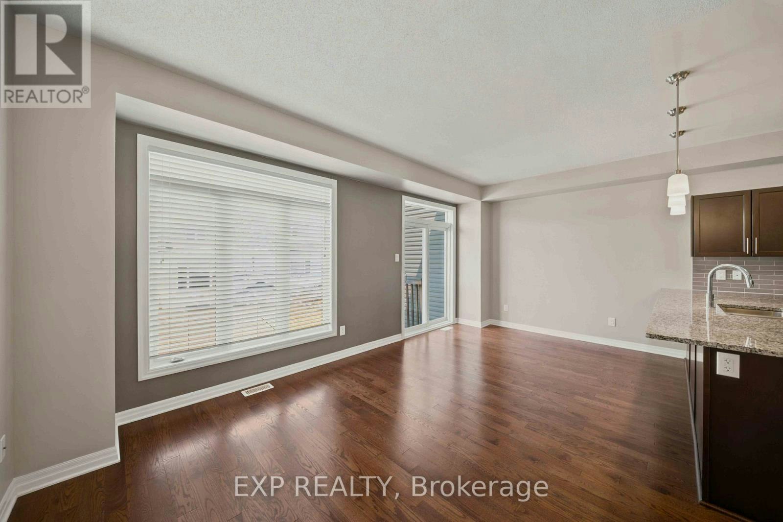 615 Spring Valley Drive, Ottawa, ON, K1W 0C6 - 9