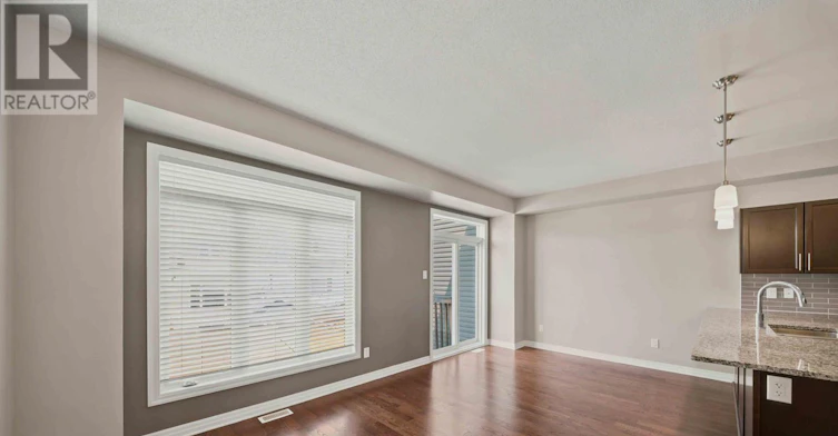 615 Spring Valley Drive, Ottawa, ON, K1W 0C6 - 9