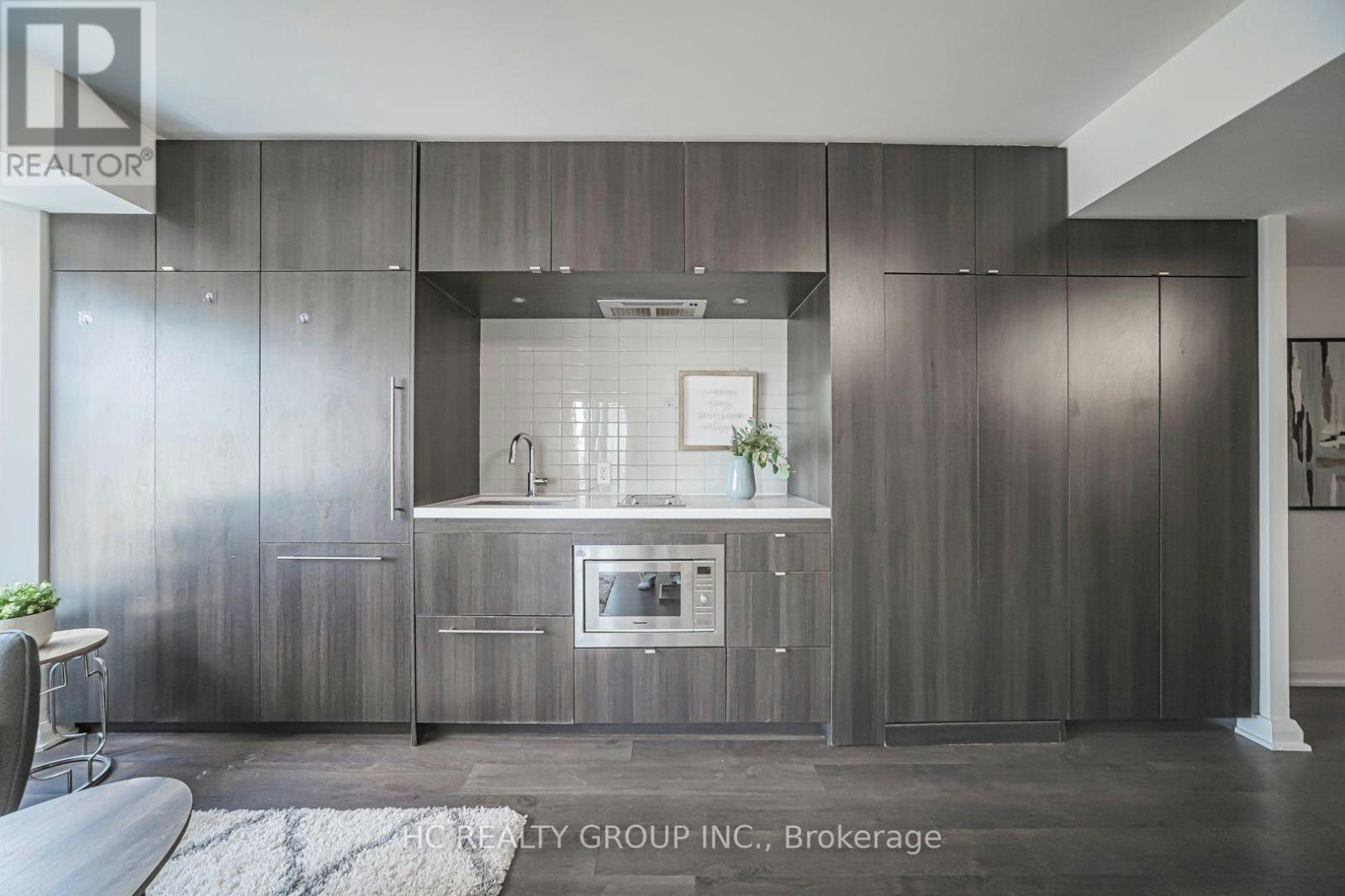 2014-155 Yorkville Avenue, Toronto, ON, M5R 1C4 - 3