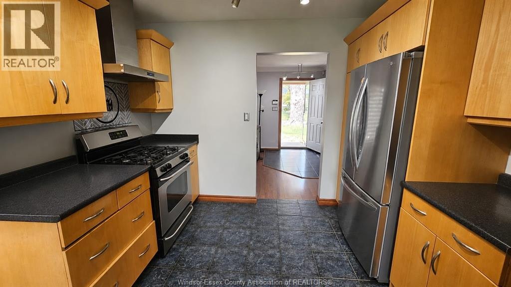 4091 Churchill Drive, Windsor, ON, N9G 2E6 - 12