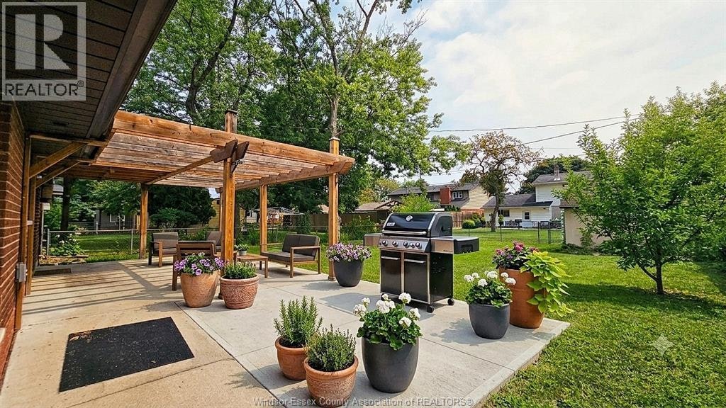 4091 Churchill Drive, Windsor, ON, N9G 2E6 - 17