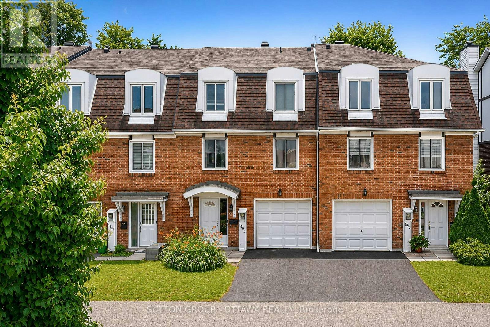 39-1803 Axminster Court, Ottawa, ON, K1C 1Z5