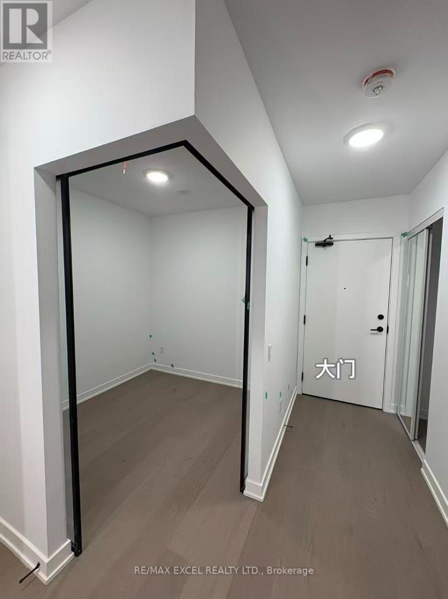 817-89 Montclair Avenue, Toronto, ON, M5P 0B1 - 5